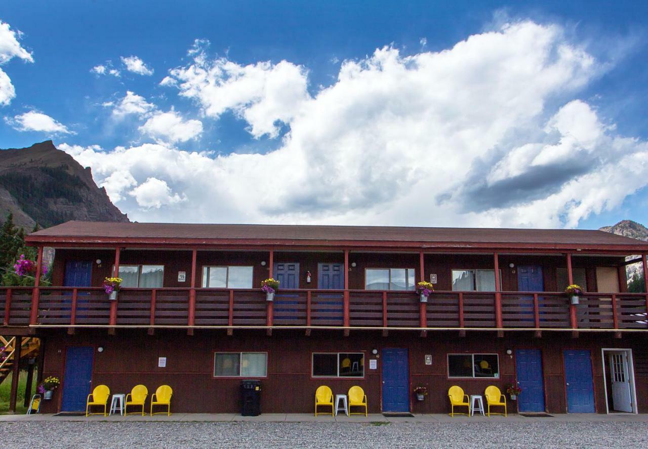 High Country Motel And Cabins Кук Сити Екстериор снимка