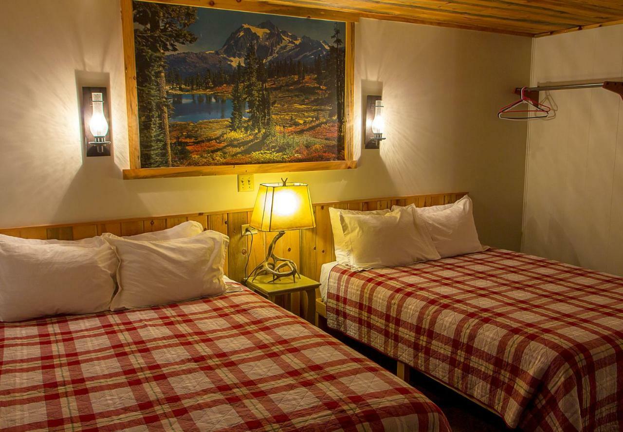 High Country Motel And Cabins Кук Сити Екстериор снимка