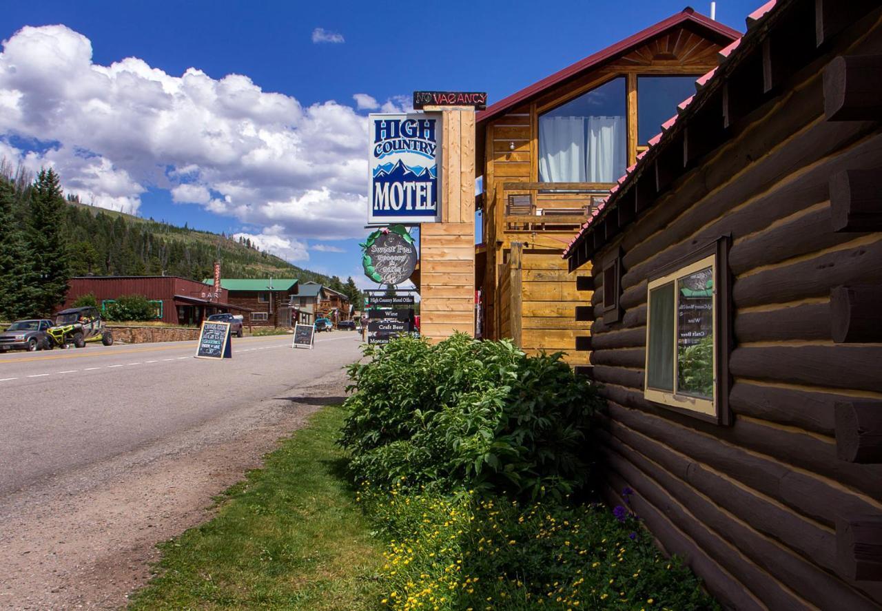 High Country Motel And Cabins Кук Сити Екстериор снимка